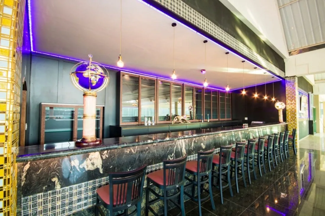 Bar e lounge do Cassino Resort