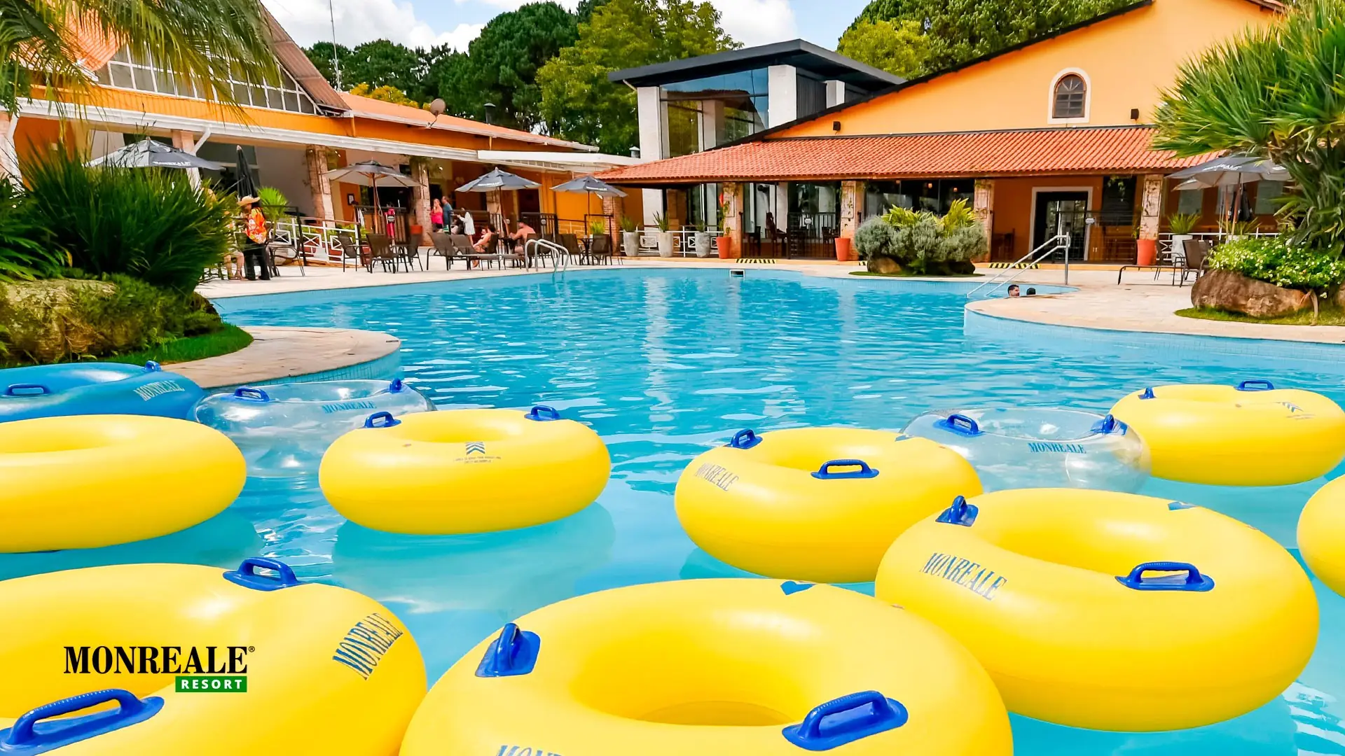 Monreale Resort Poços de Caldas - piscinas e área de lazer