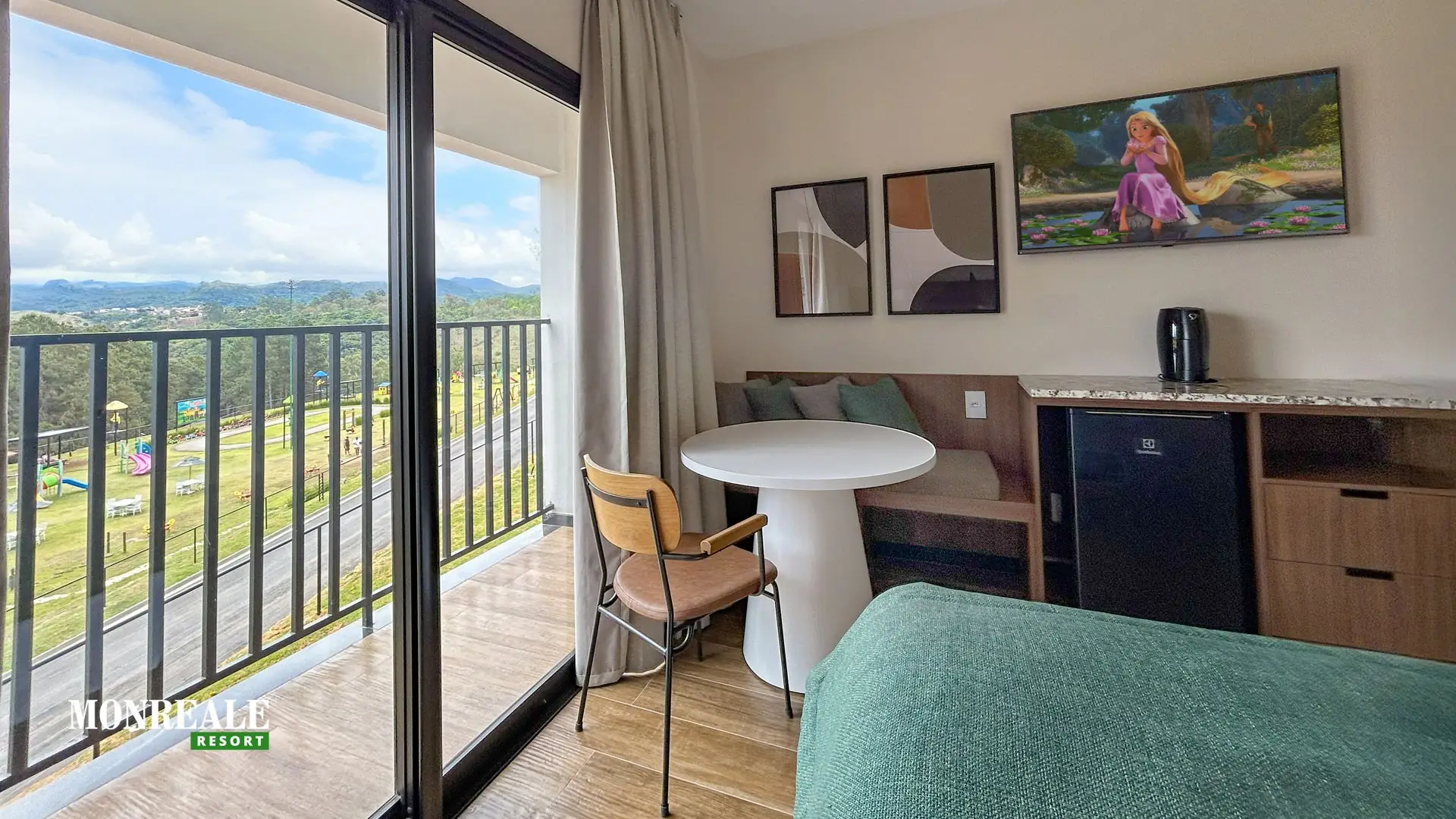 Acomodações com vista para a montanha no Monreale Resort