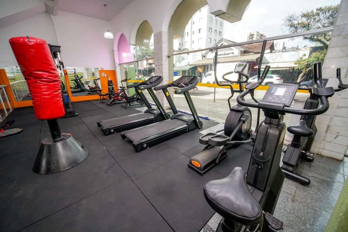 Espaço fitness do Hotel Nacional Inn Poços de Caldas