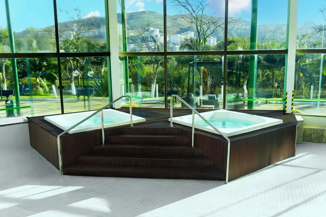 Hidromassagem e sauna